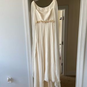 Pronovias vintage classic wedding gown.